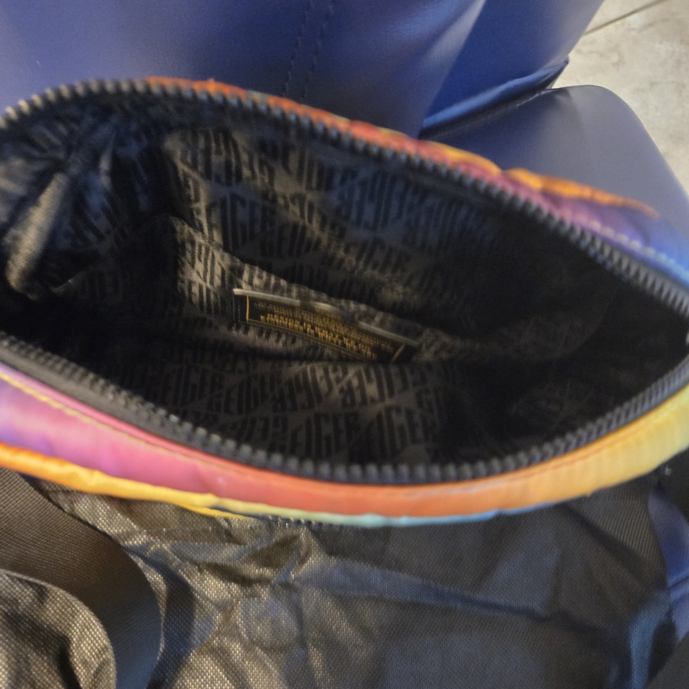 Kurt Geiger London Rainbow Crossbody Bag - Picture 4 of 7